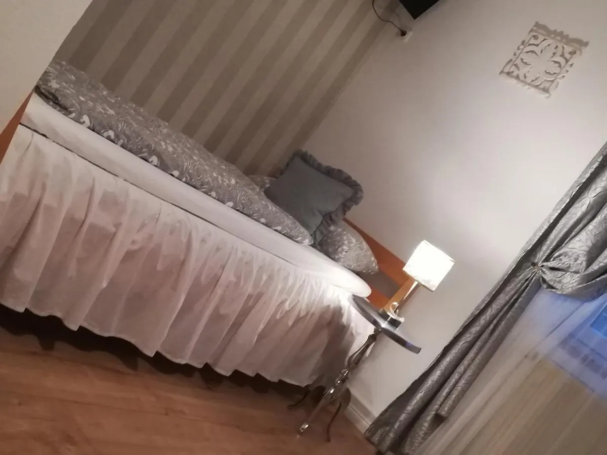 Boutique Haus Sissi Apartment Fussen